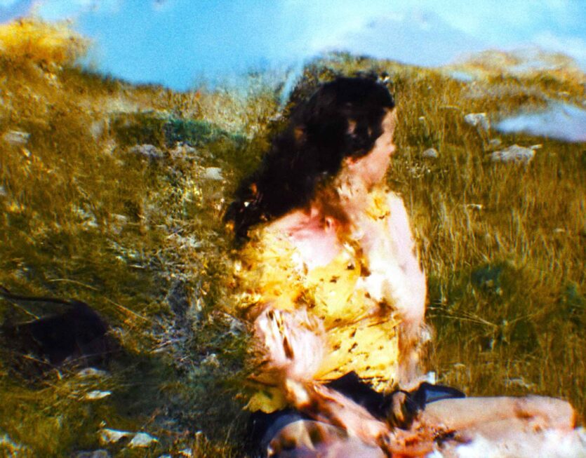 02_RealityLooksBack_Still-(2)