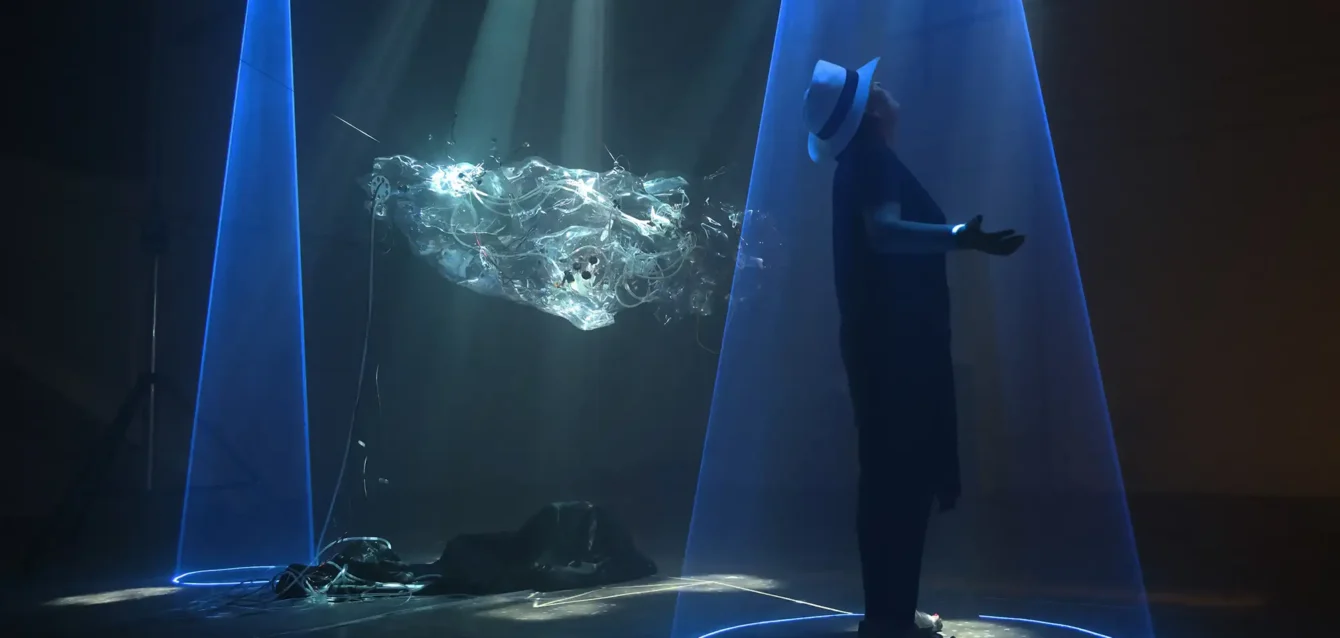 Unsettled_ Martina_Teigeiro_Verónica_Sabat_Cristina Planas_4