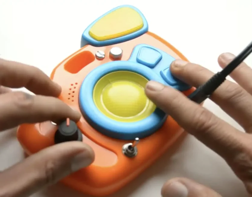 Εργαστήριο αναβίωσης μουσικών παιχνιδιών